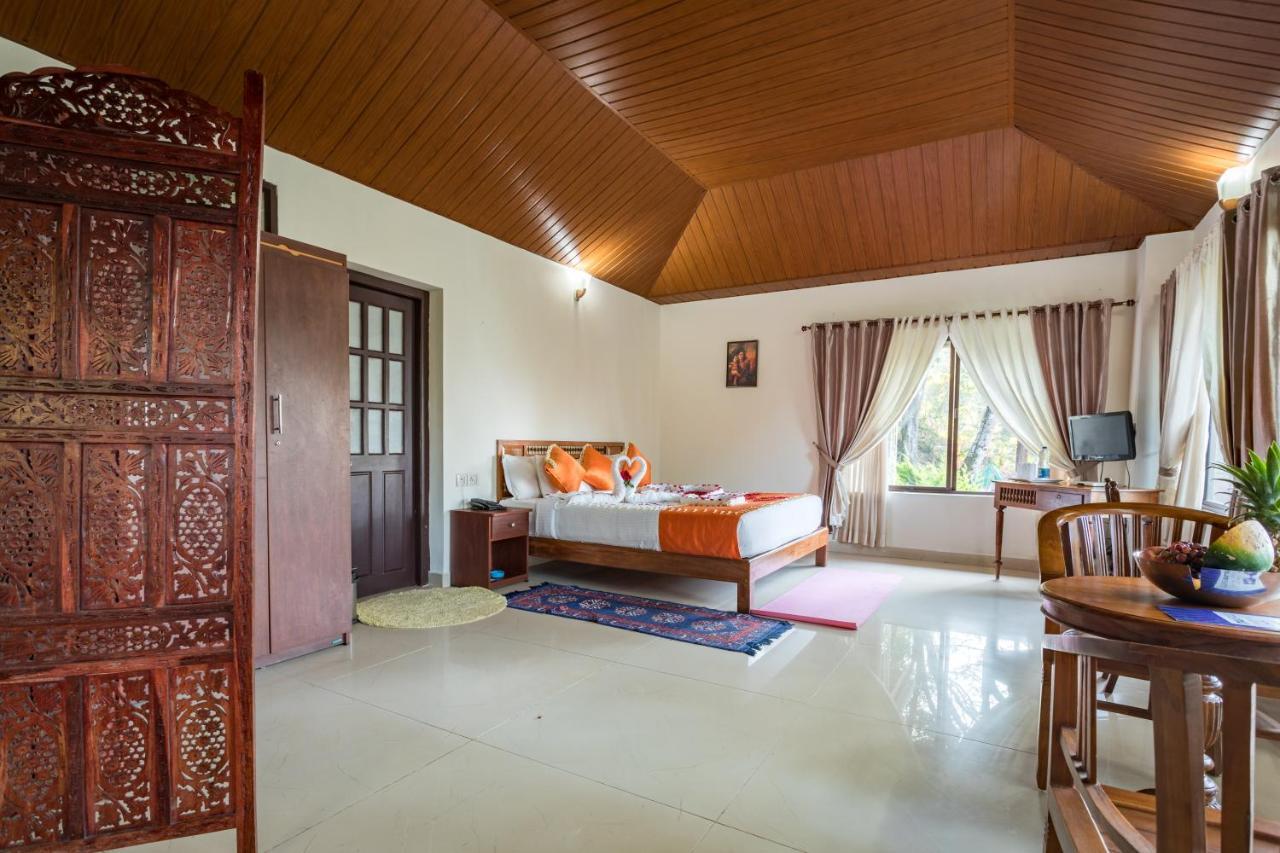 Violet Woods Hotell Munnar Exteriör bild